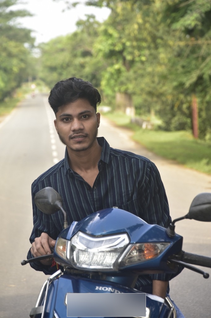 Sachin Mandawi - Scooty Ride